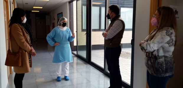 Fulgencio Gil felicita a los trabajadores de Apandis por la extraordinaria labor desarrollada con los usuarios de su residencia para combatir el Covid-19