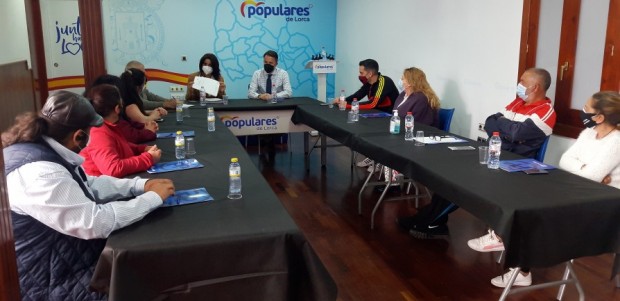 Las familias con derecho moral para volver a sus hogares en el barrio de San Fernando, a un solo trámite para poder regresar a sus pisos
