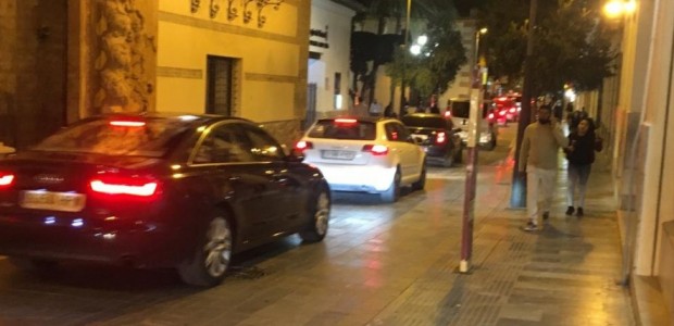 La nula planificación del gobierno socialista convierte Lorca en una ratonera para el tráfico: se tarda menos en ir a Murcia que en cruzar el centro de la ciudad