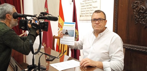 El nuevo impuesto sobre tratamiento de basuras aprobado por el PSOE supondrá un gasto adicional a todos los lorquinos superior al millón de euros anual