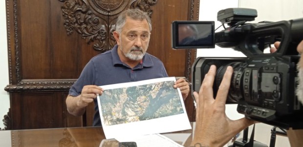 Fulgencio Gil destaca el acuerdo con el gobierno regional para iniciar la redacción del proyecto de mejora de la carretera entre Zarzadilla de Totana y Casas Nuevas